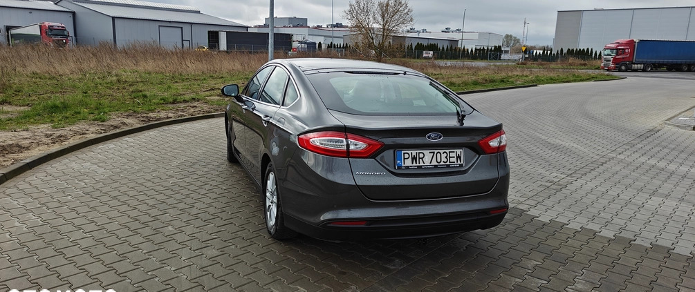 Ford Mondeo cena 64500 przebieg: 106000, rok produkcji 2017 z Września małe 277